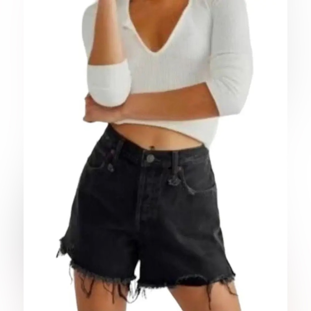 Free People Makai Cutoff Short in Washed Black Size 26 NWOT